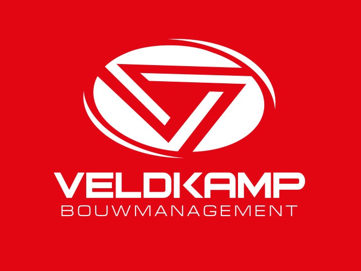 Bouwbedrijf logo Veldkamp Bouwmanagement, blauw-grijs beeldmerk met drie dakjes